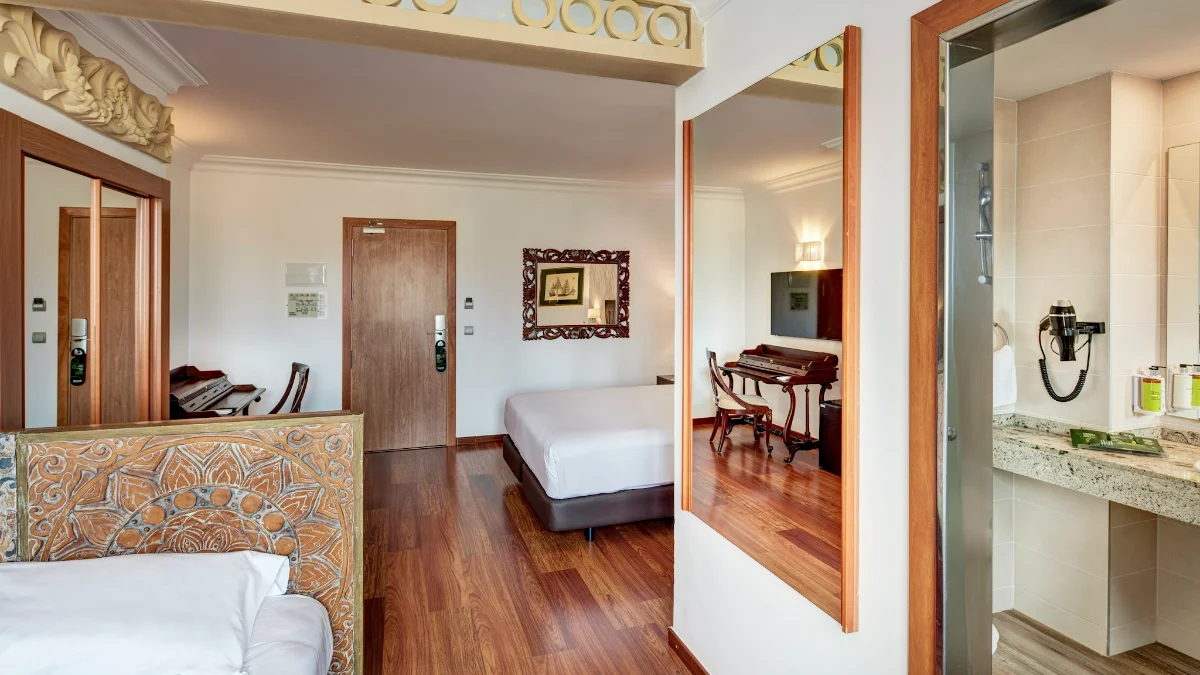 Photo - Sercotel Hotel President