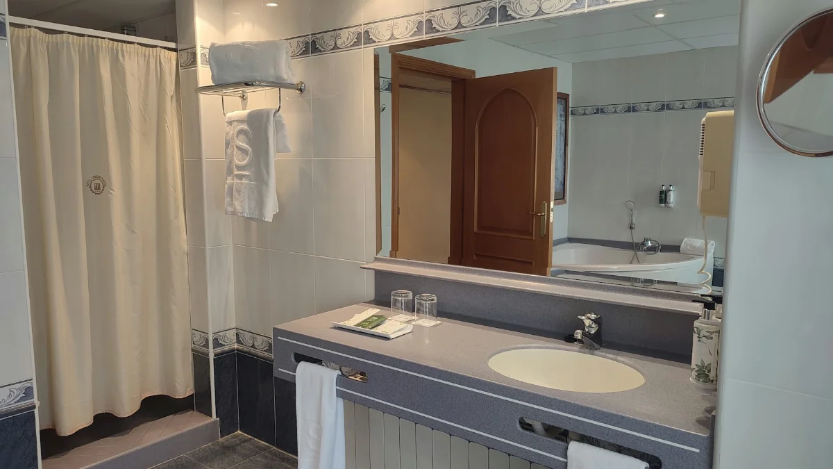 Foto - Hotel Sercotel Cuatro Postes