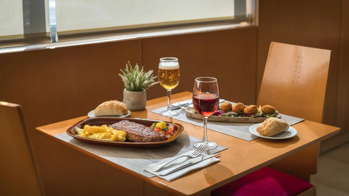 Foto - Sercotel de los Reyes