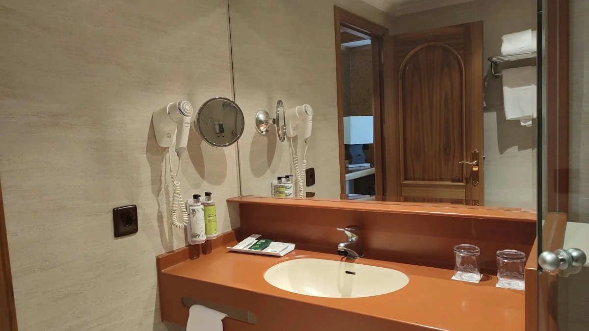 Foto - Hotel Sercotel Cuatro Postes