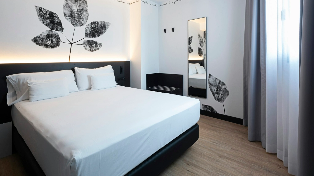 Photo - Sercotel Plana Suites