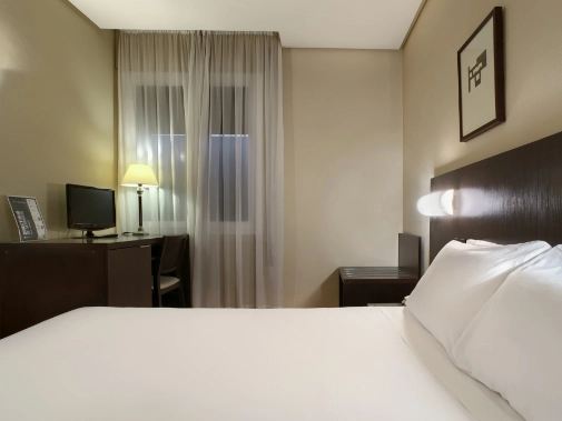 Habitaciones/Basic Single Room