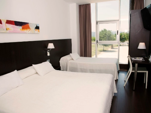 Habitaciones/Triple Room