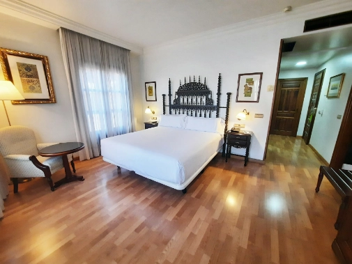 Habitaciones/Junior Suite