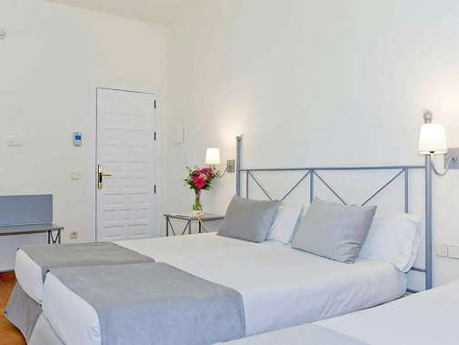 Habitaciones/Basic Room