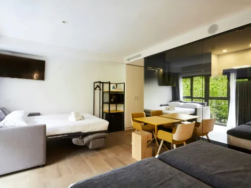 Habitaciones/Triple Room