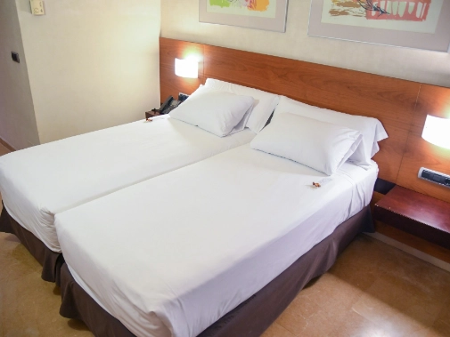 Habitaciones/Family Room