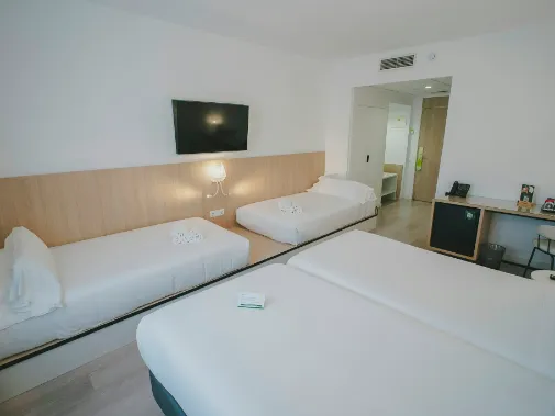 Habitaciones/Family Room