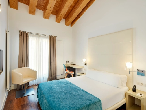 Habitaciones/Classic Double