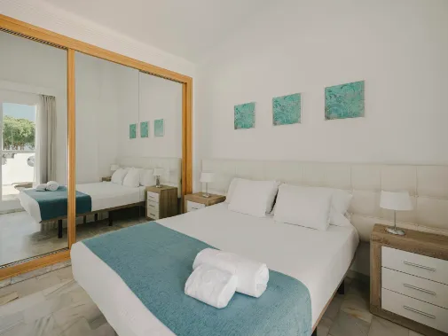 Habitaciones/Double Apartment Habitaciones/Double Apartment