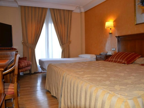 Habitaciones/Triple Room