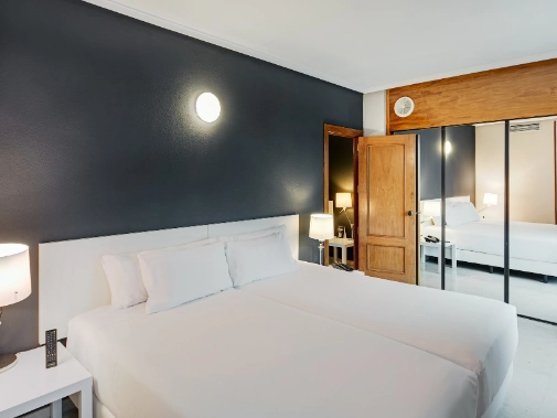 Habitaciones/Apartamento Familiar