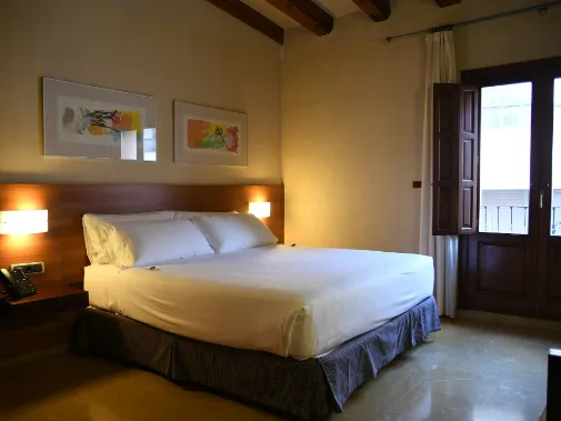 Habitaciones/Classic Room Exterior View