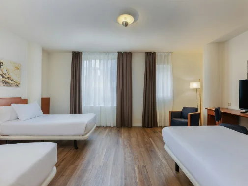 Habitaciones/Triple Room