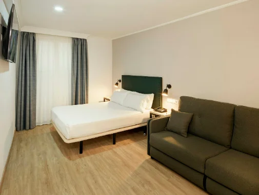 Habitaciones/Triple Room Habitaciones/Triple Room