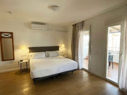 Habitaciones/Superior City View with Terrace