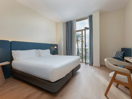 Habitaciones/Superior Double Sea View with Balcony