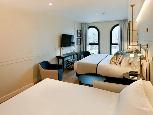 Habitaciones/Family Room with View Habitaciones/Family Room with View