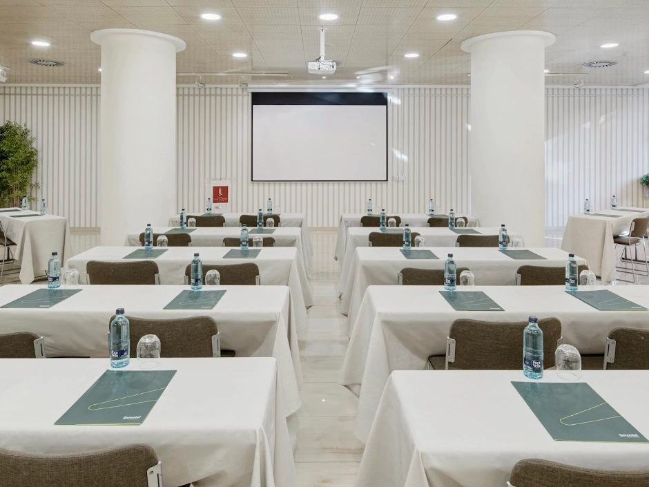 Salas/Benjamin Palencia