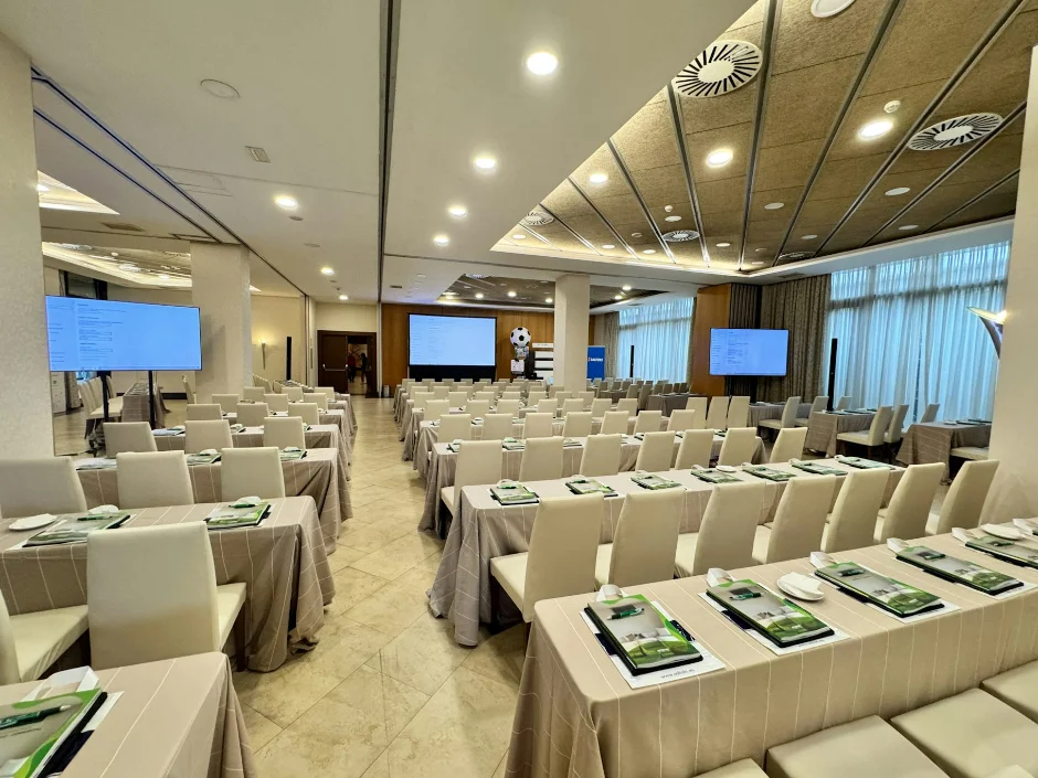 Salas/ARCOS Salas/ARCOS