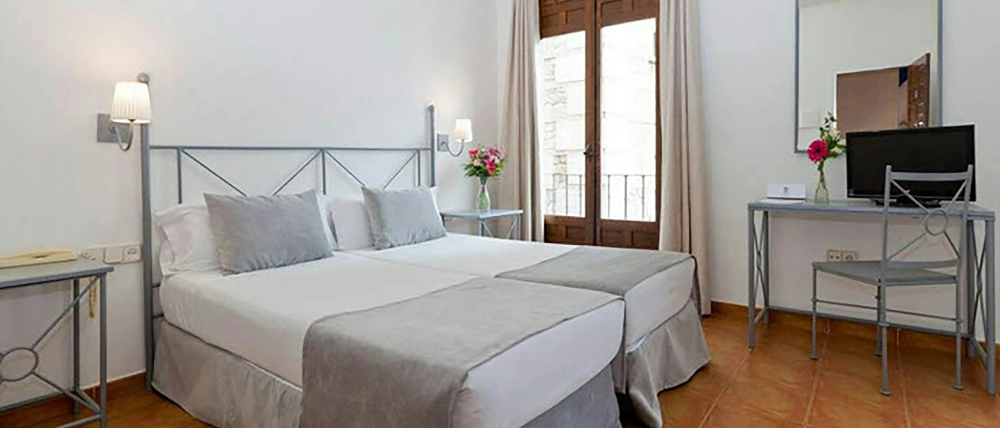 Habitaciones/Classic Twin Room